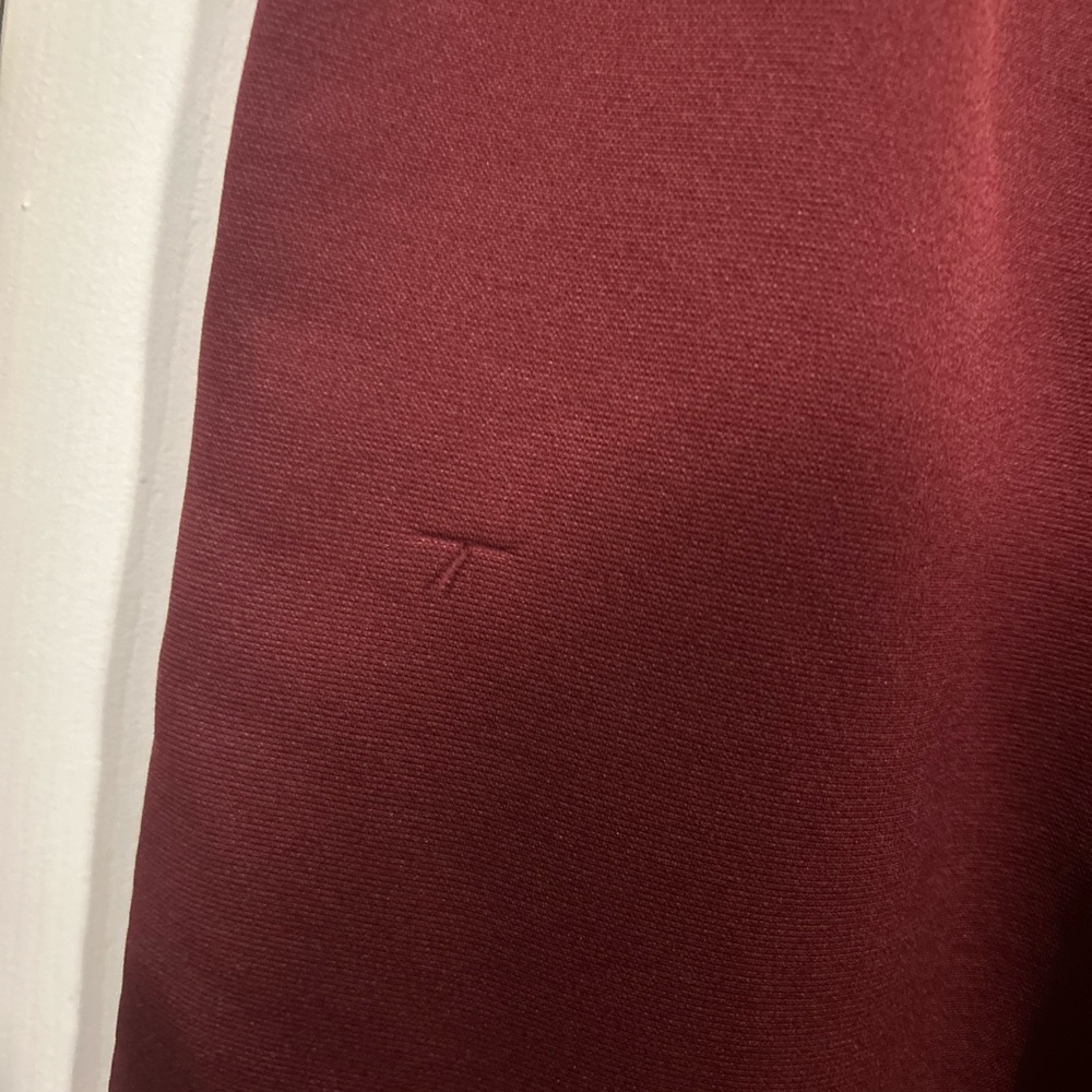 Under Armour Burgundy Joggers - Picture 4 of 4